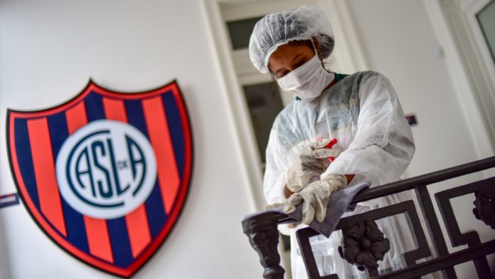 Clubes argentinos brindan sus instalaciones ante la emergencia