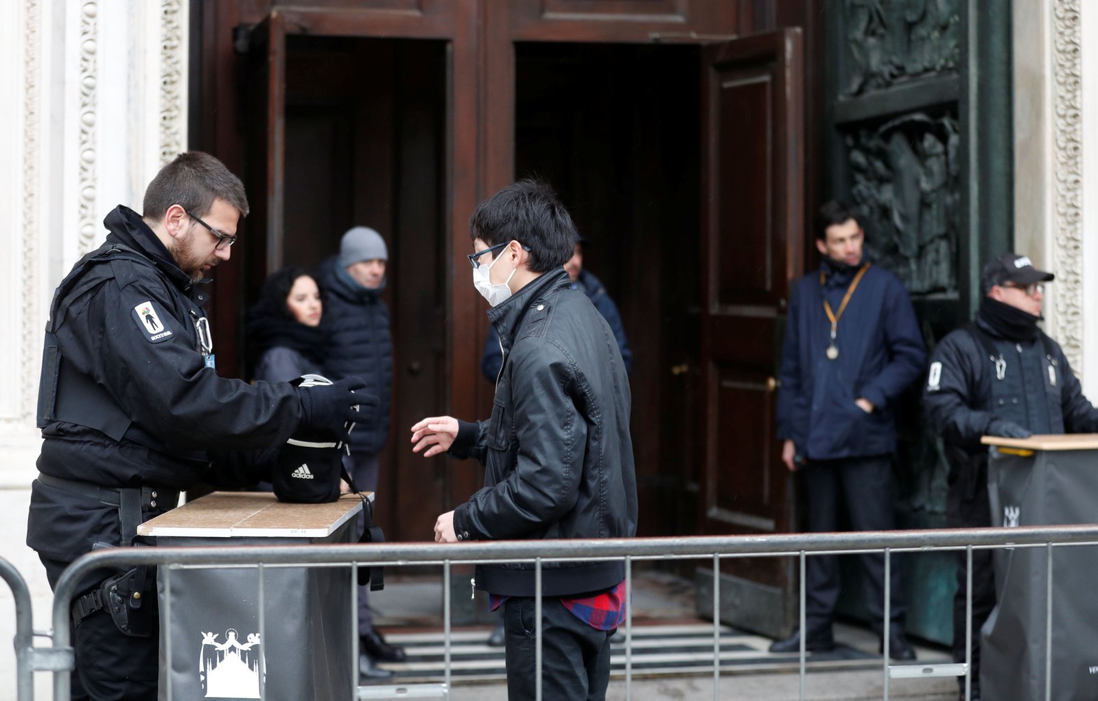 La reapertura de la famosa catedral en Milán (Reuters)