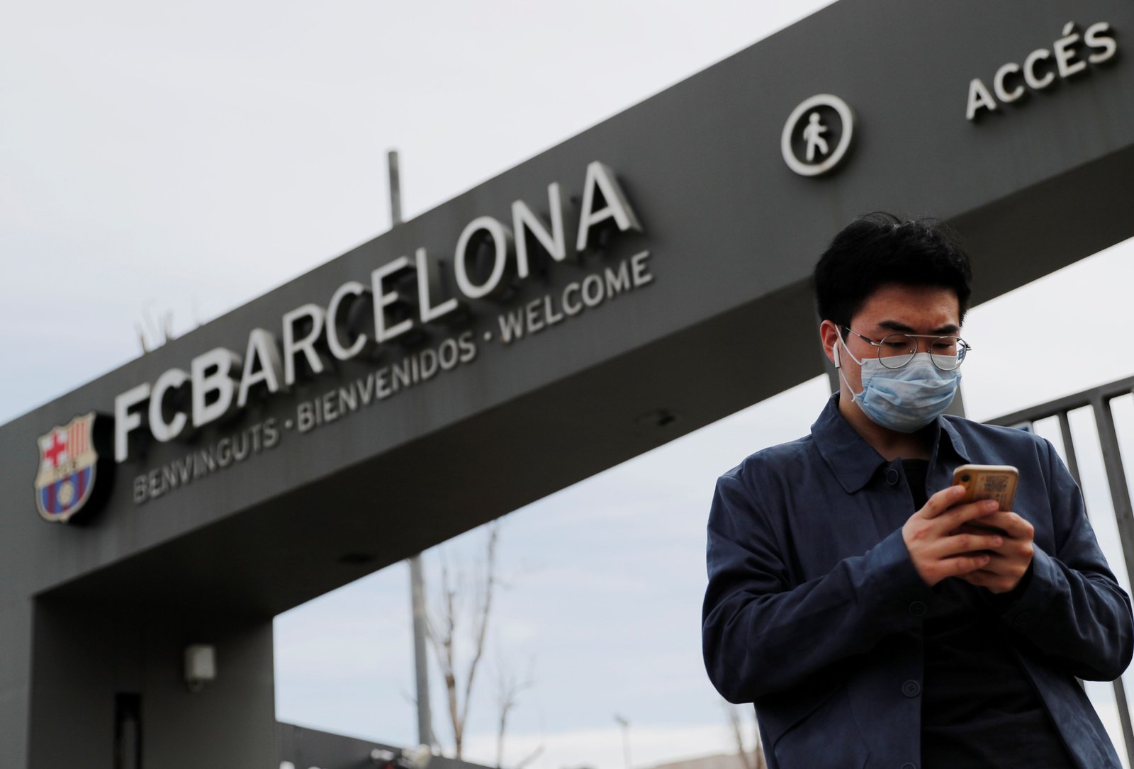 El FC Barcelona tiene el club cerrado por la cuarentena para combatir el coronavirus (REUTERS)