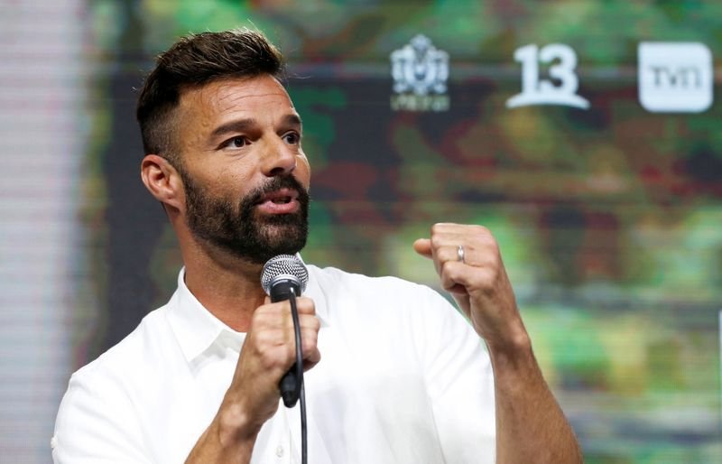 El cantante puertorriqueño Ricky Martin habla durante una conferencia de prensa previa a su actuación en el festival de Viña del Mar, en Chile, Febrero 23, 2020. REUTERS/Rodrigo Garrido