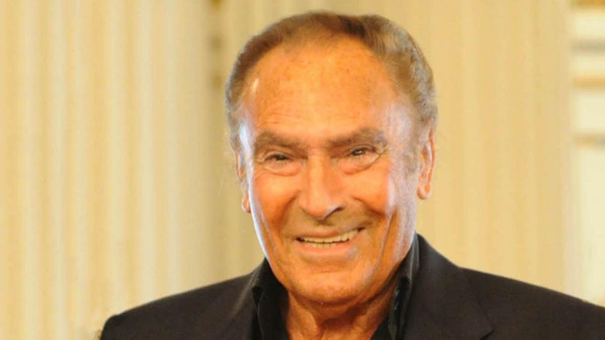 Juan Carlos Calabr homenajeado en la ciudad donde protagoniz grandes xitos teatrales