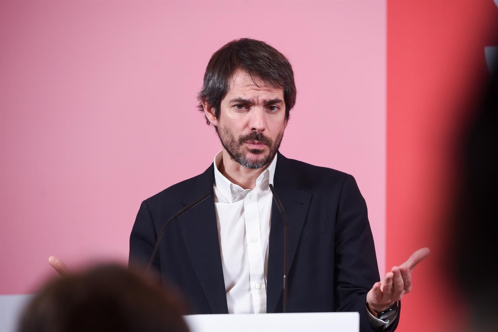 15/01/2024 El portavoz de Sumar, Ernest Urtasun, ofrece una rueda de prensa, en el Espacio Rastro, a 15 de enero de 2024, en Madrid (España). POLITICA Gustavo Valiente - Europa Press
