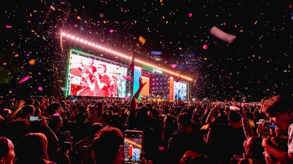 Ms de 250 mil espectadores poblaron el predio Isla 132 de la capital neuquina Foto Prensa