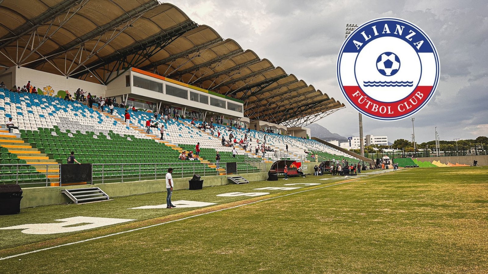El estadio Armando Maestre recibió el aval de la Conmebol para poder albergar juegos de la Copa Sudamericana allí - crédito @JuniorClubSA/X