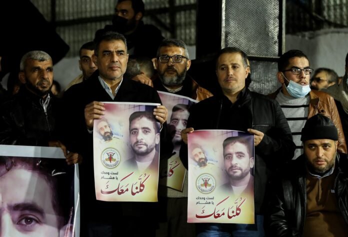 Denuncian 14 presos palestinos muertos en cárceles israelíes desde el 7 de octubre