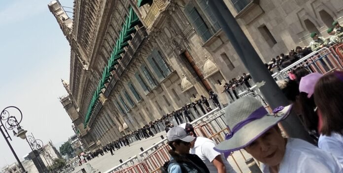 Paro nacional de maestros: tras reunión con la CNTE, AMLO aceptó reunirse con padres de los 43