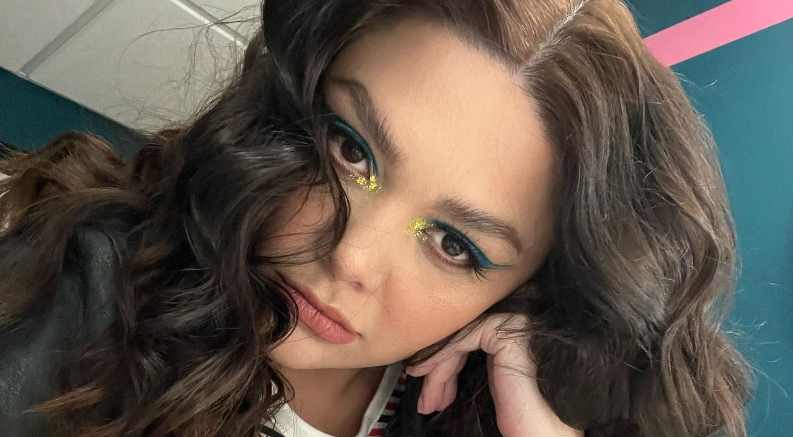 Yuridia comparte su felicidad en fotos de su embarazo