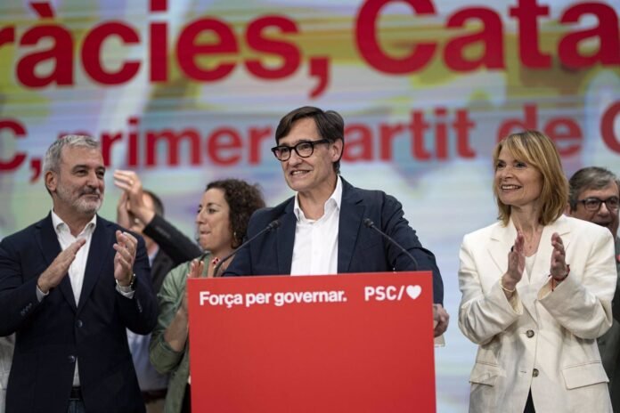 El PSC gana por primera vez en votos y escaños pero tendrá que pactar para gobernar
