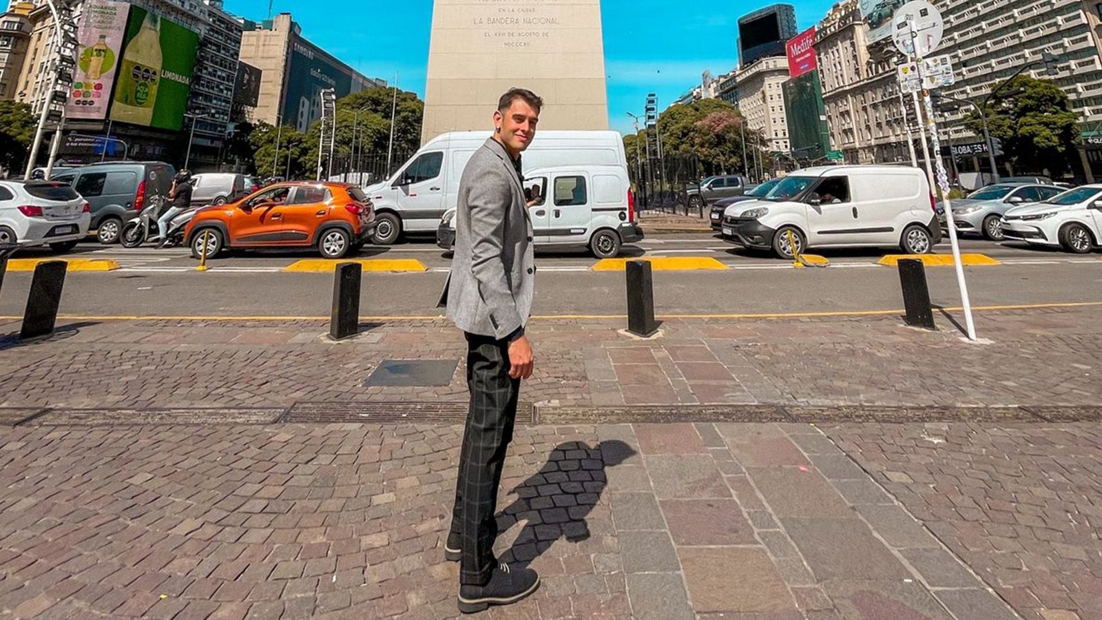 Stheve Acosta - historía viral