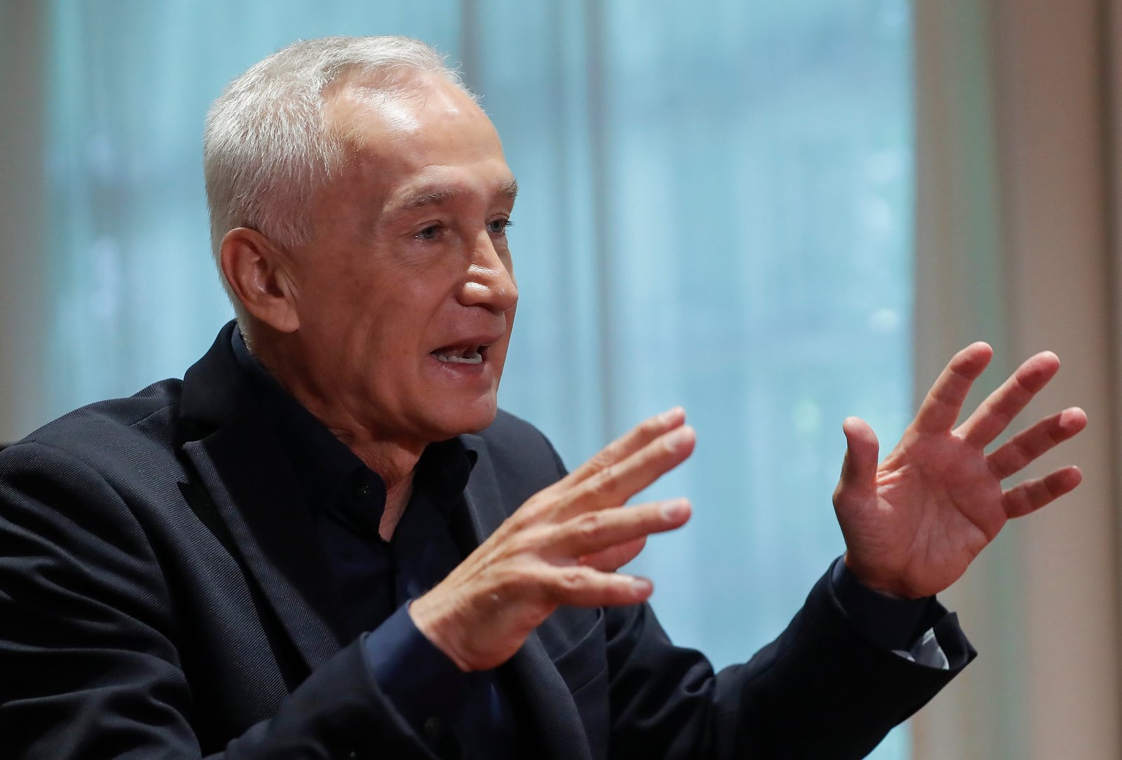 El cronista Jorge Ramos habla durante una entrevista con EFE, el 20 de junio del 2024, en la Ciudad de México (México). EFE/Mario Guzmán