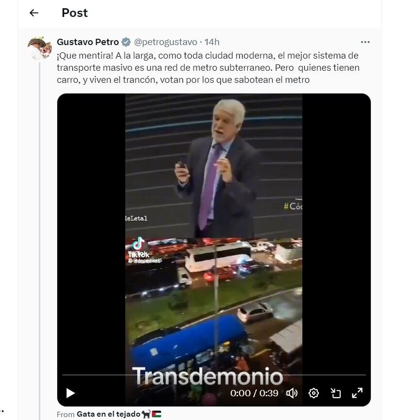 Gustavo Petro criticó a Enrique Peñalosa por elogiar a Transmilenio - crédito @petrogustavo