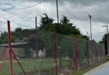 Bialet Massé: avanza el cercado perimetral en las canchas de la Plaza San Martín