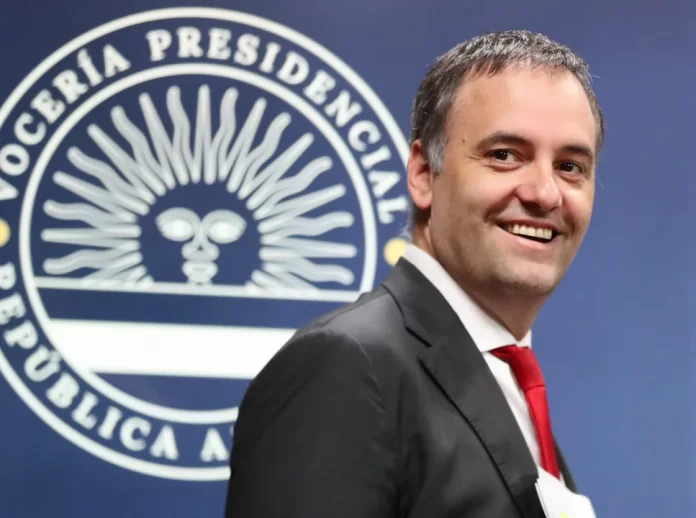 Manuel Adorni