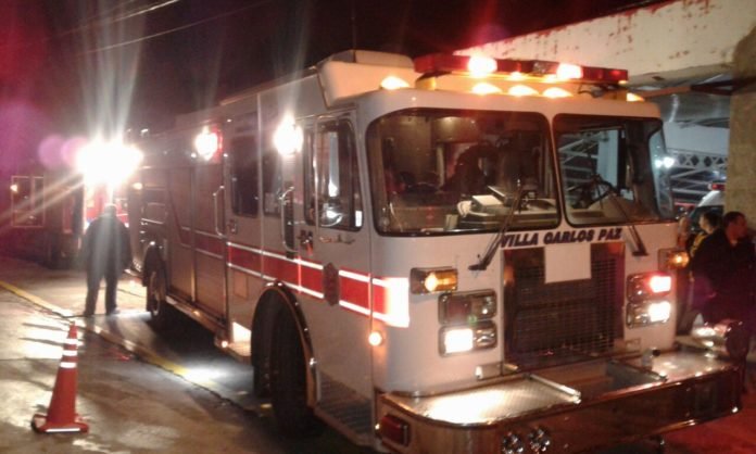 Se incendió una pollería de barrio José Muñoz: no hubo heridos